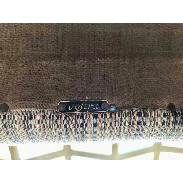 This Vostra 602 easy chair was designed by Jens Risom for Knoll Assoc. Inc. in the early 1950s and was manufactured by...