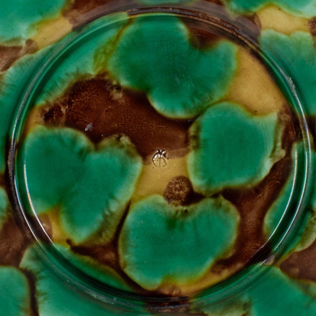 George Jones George Jones Majolica Plate, Grapevine Pattern, English, Circa 1865 For Sale - Image 4 of 6