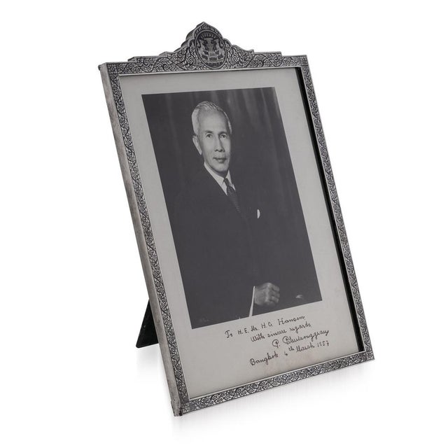 Silver & Niello Photo Frame, Bangkok, 1957 For Sale - Image 16 of 16