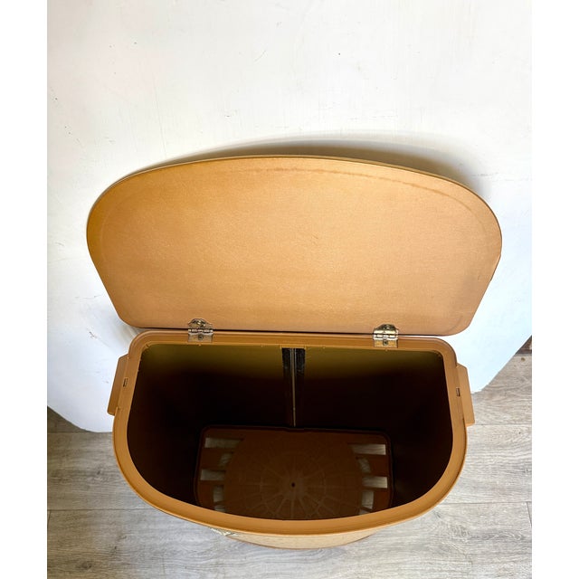 Vintage Detecto Hamper With Lucite Handles For Sale In Montgomery - Image 6 of 10