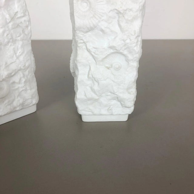 Op Art Biscuit Porcelain Vase from AK Kaiser, Germany, 1970s, Set of 2 For Sale - Image 11 of 17