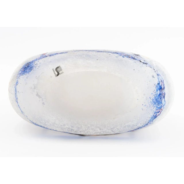 White Seguso Arte Vetro Spiral Motif Scavo Glass Vase For Sale - Image 8 of 9