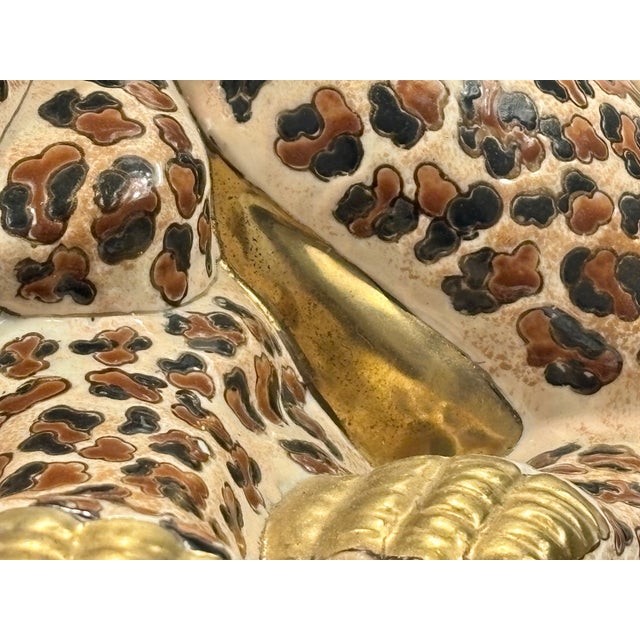Pair of Vintage Garcia Imports Italian Hand-Painted Leopard Sculptures | Hollywood Regency Porcelain Leopards | Made in Italy, Circa 1965-1975 For Sale - Image 18 of 18