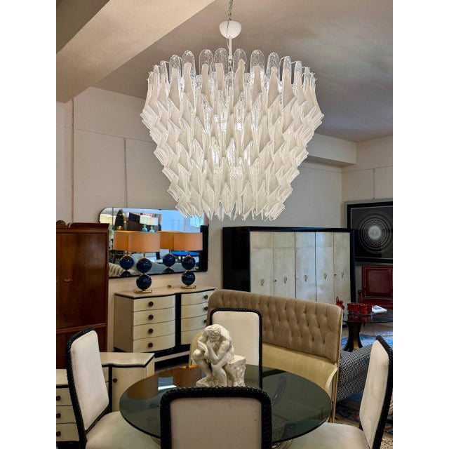 Italian Sculptural Murano Glass Chandelier in White and Clear Glass, 2000s For Sale - Image 9 of 11