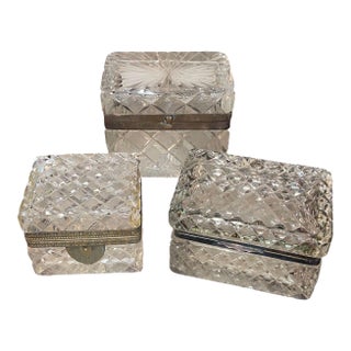 Set of Three Baccarat Cut Crystal Jewelry Boxes, Late 19th Century. For Sale