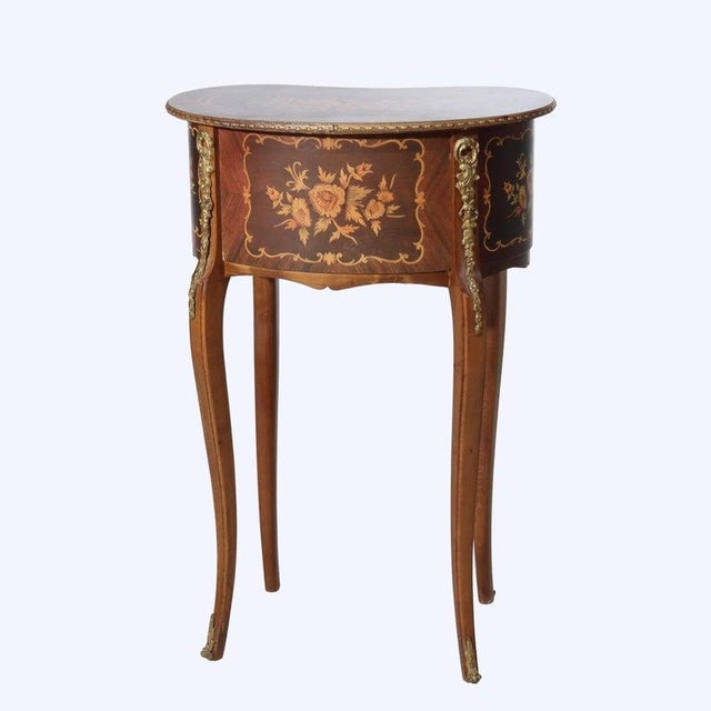 French Rosewood, Ormolu, Marquetry & Inlaid 2 Drawer Kidney Shaped Stand C1920 For Sale - Image 10 of 15