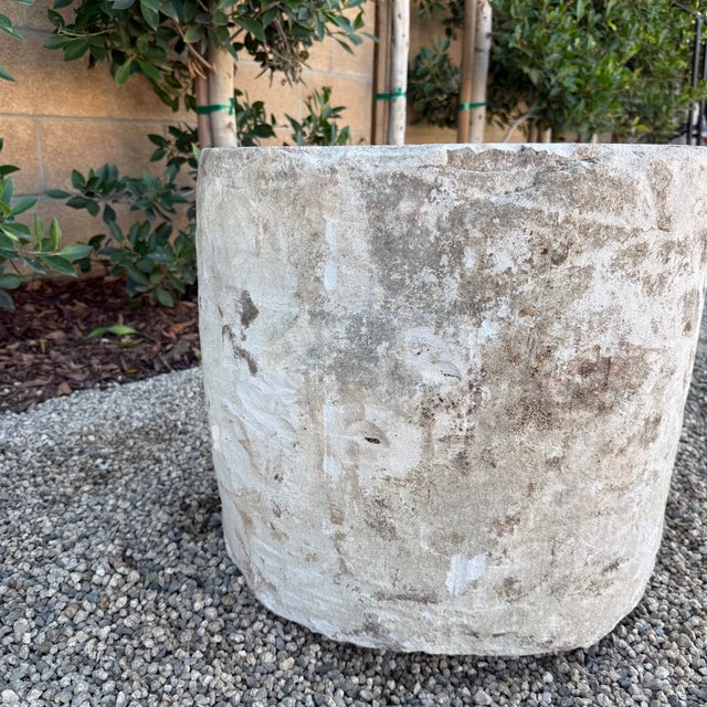 Vintage Limestone Trough for Indoors or Outdoors For Sale In Los Angeles - Image 6 of 9