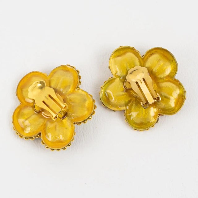 Richard Kerr Multicolor Crystal Flower Clip Earrings For Sale In Atlanta - Image 6 of 7