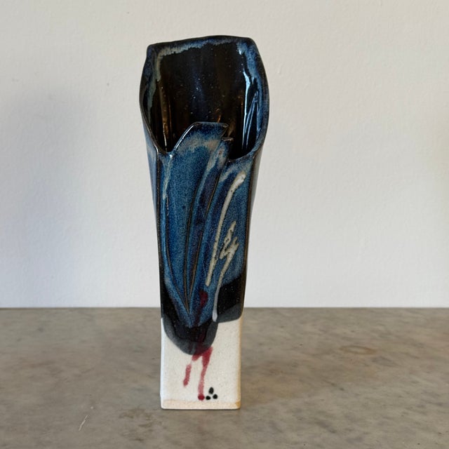 Mid-Century California Studio Pottery Vase in Elegant Glaze o Blue, Red and White Measures approx: 10H x 4 x 4 Please...
