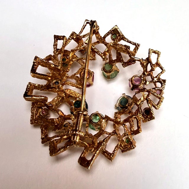 1960s Modern 9ct Gold Brooch with Sapphires and Emeralds, 1960s For Sale - Image 5 of 6