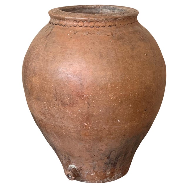 16th Century Spanish Terracotta Vase For Sale - Image 15 of 18