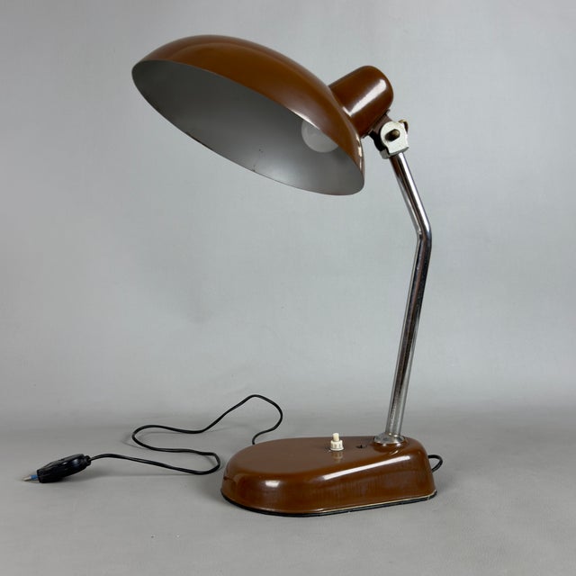 Vintage Adjustable Brown Metal Desk Table Lamp attributed to Seminara, 1960s For Sale - Image 4 of 11
