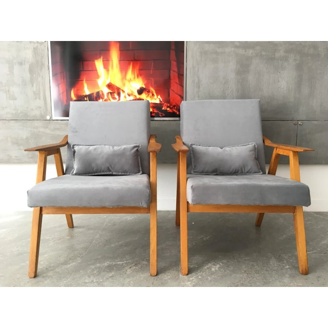 Mid-Century Modern Set of Mid-Century Velvet Armchairs from ZNZ, 1960s For Sale - Image 3 of 14