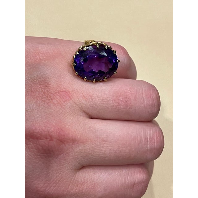 15 Carat Amethyst Cocktail Ring in 14 Karat Yellow Gold For Sale - Image 11 of 18