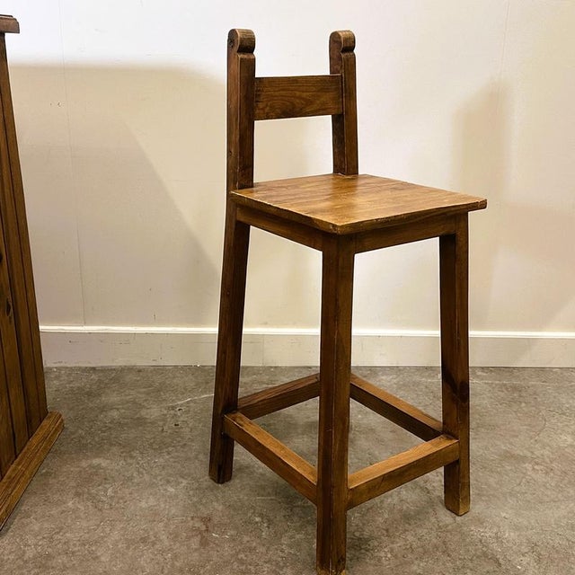 Rustic Wood Bar Counter with Stools, Set of 5 For Sale - Image 4 of 15
