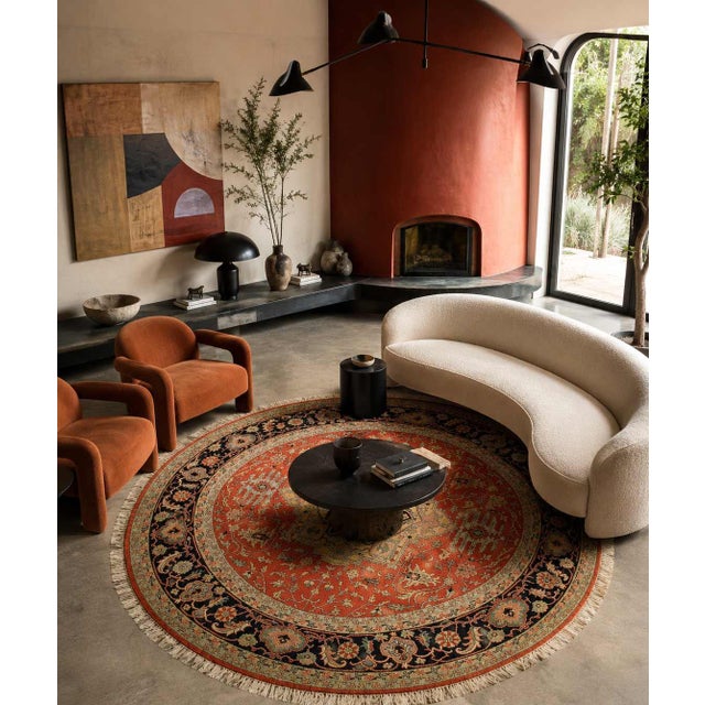 Pasargad DC Fine Hand Knotted Persian Serapi Design Round Rug For Sale In Washington DC - Image 6 of 6