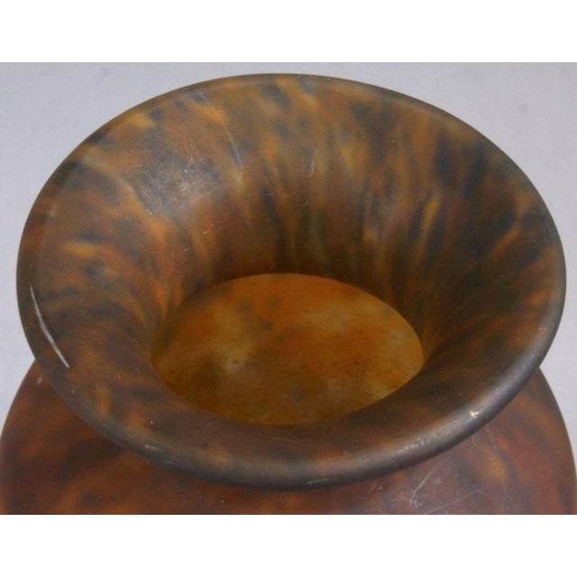 Muller Frères vase is an original decorative object realized in the 1920s by Muller Frères Made in France Body, narrow...