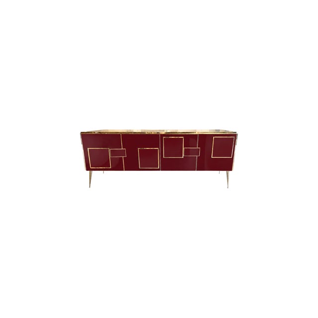Italian Four-Door Sideboard in Burgundy Glass and Brass from Justfurnituress SRL For Sale - Image 6 of 10
