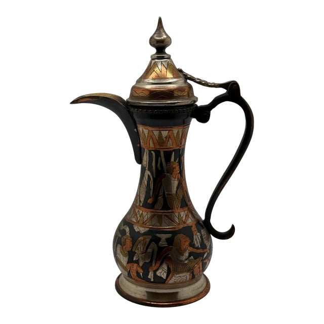 Vintage Egyptian Revival Black Enamel Dallah Ewer – Figural Brass, Mediterranean Bar Decor For Sale