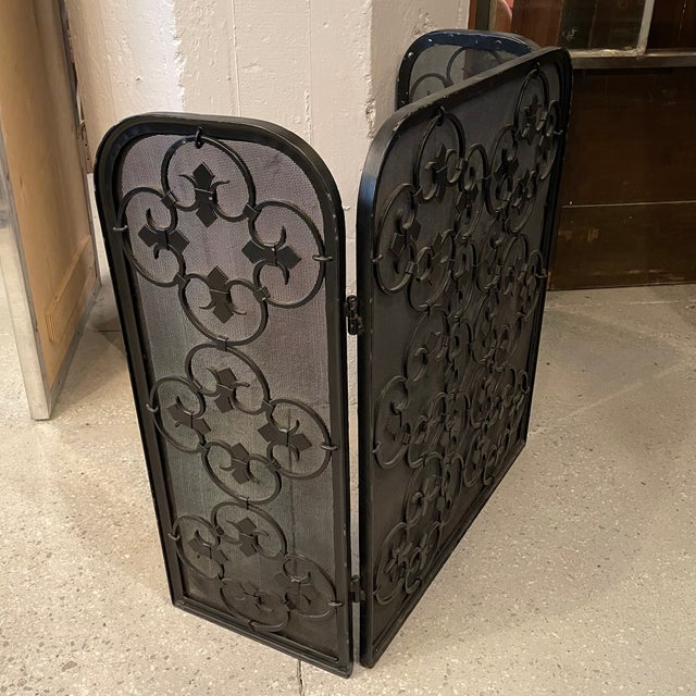 Hollywood Regency Mid 20th Century Hollywood Regency Scrolled Iron and Mesh Trifold Fireplace Screen For Sale - Image 3 of 10