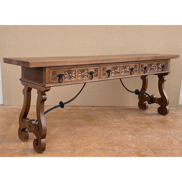 1960s Spanish Rustic Carved Wood Console Table , Mid-20th Century For Sale - Image 5 of 14