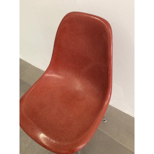 Herman Miller Armchairs and One La Fonda Chair by Charles & Ray Eames for Herman Miller, 1970s, Set of 6 For Sale - Image 4 of 14