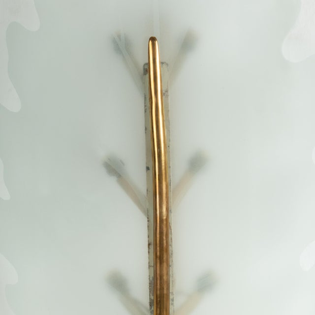 Wall Light in Glass and Brass by Pietro Chiesa for Fontana Arte, 1950s, in Flawless conditions. Designed 1950 to 1959 This...