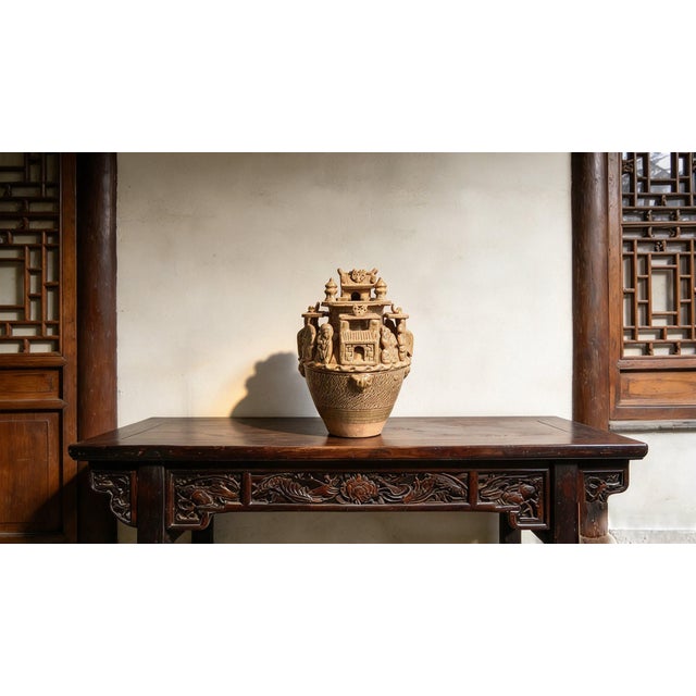 W-17cm,H-29cm Experience the beauty and elegance of Chinese history with our Chinese Vintage Porcelain Handcrafted with...