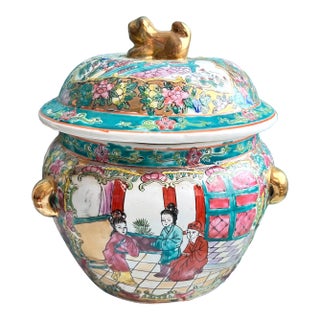 Chinoiserie Turquoise Porcelain Famille Rose Lidded Pot With Gold Handles For Sale