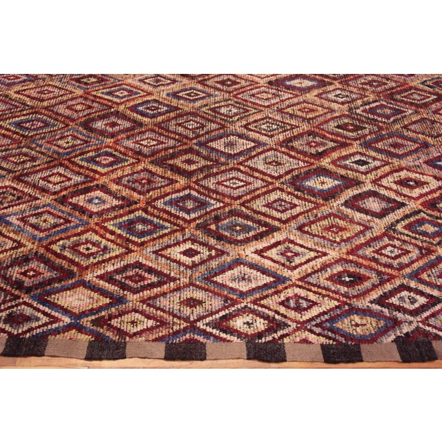 Large Modern Contemporary Area Rug For Sale In New York - Image 6 of 7