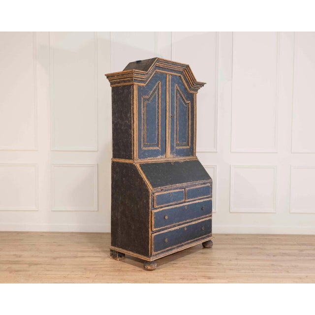 Baroque Secretary with Black Exterior and Blue Interior, Circa 1760 For Sale - Image 4 of 16