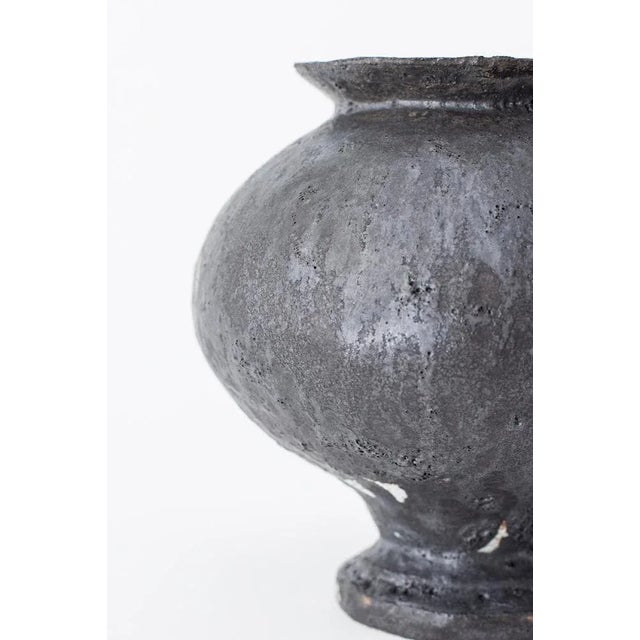 Stamnos Anthracita Stoneware Vase by Raquel Vidal and Pedro Paz For Sale - Image 4 of 7