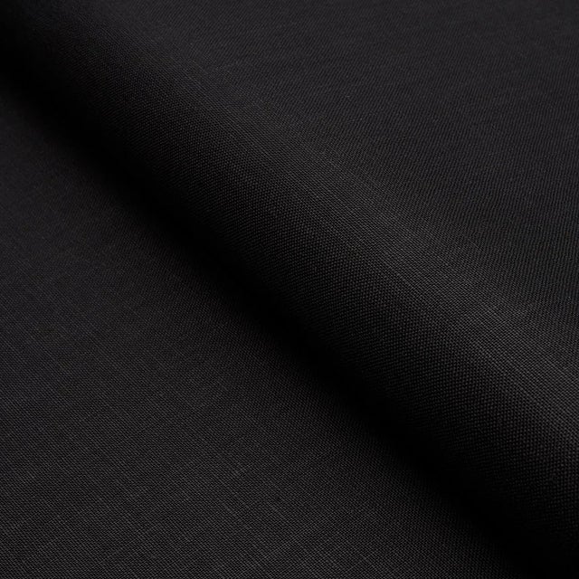 Sample - Schumacher Middleton Linen Fabric in Black For Sale