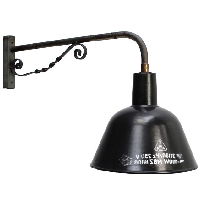 Vintage French iron street light Iron with black enamel shade Size wall mount 190 × 30 mm 1x E27 / E26 Up to 250V...