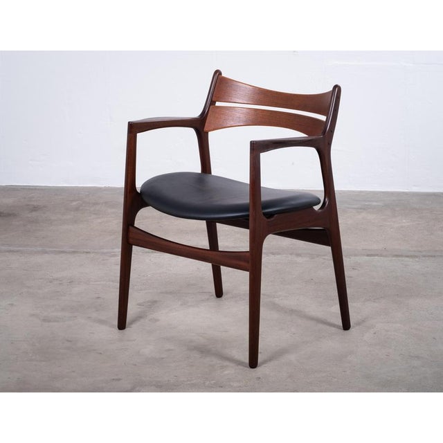 Stylish and exceptionally well-crafted Danish desk chair / armchair designed by Erik Buch and produced by Christiansen...