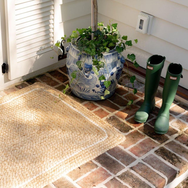 2020s 21"x41" Braided Jute Doormat With Hand-Spun Wool Accents For Sale - Image 5 of 8