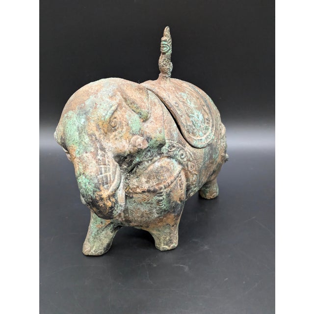 1960s Chinese Cast-Metal Elephant Ritual Jar For Sale - Image 4 of 11