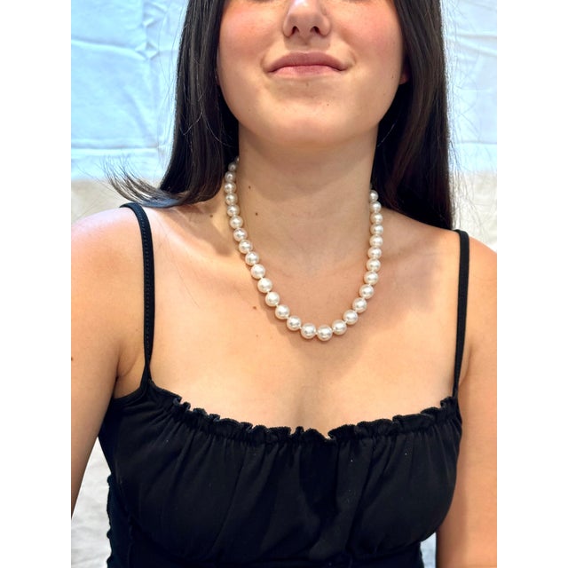 Graduating White South Sea Pearls 9-12mm Strand Necklace 14 Kt Yellow Gold Clasp For Sale - Image 11 of 18