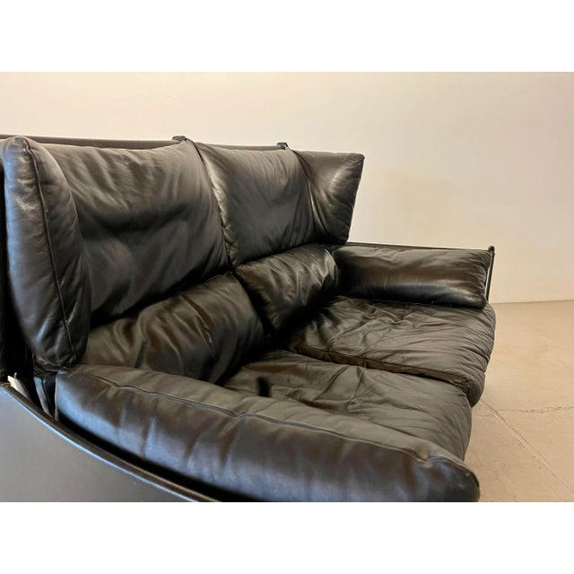 Italian Postmodern Viola Damore Armchairs by Piero Martini for Cassina For Sale - Image 5 of 10