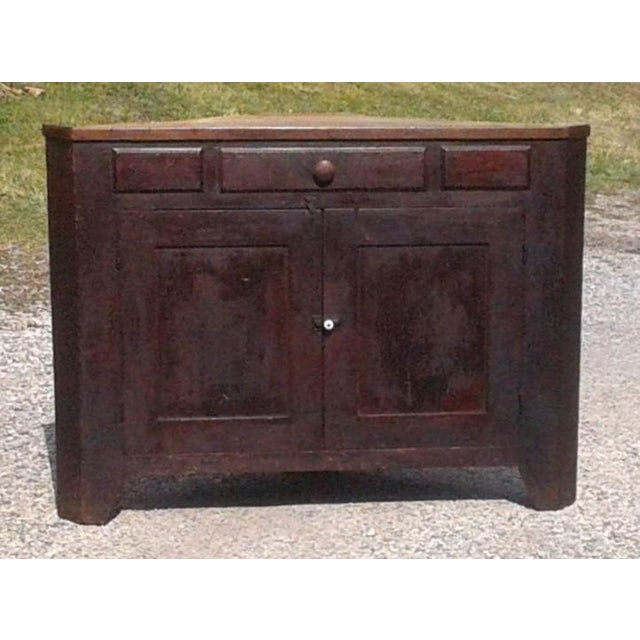 1850s Two Piece Poplar Blind Door Corner Cabinet Cupboard For Sale In Cleveland - Image 6 of 17