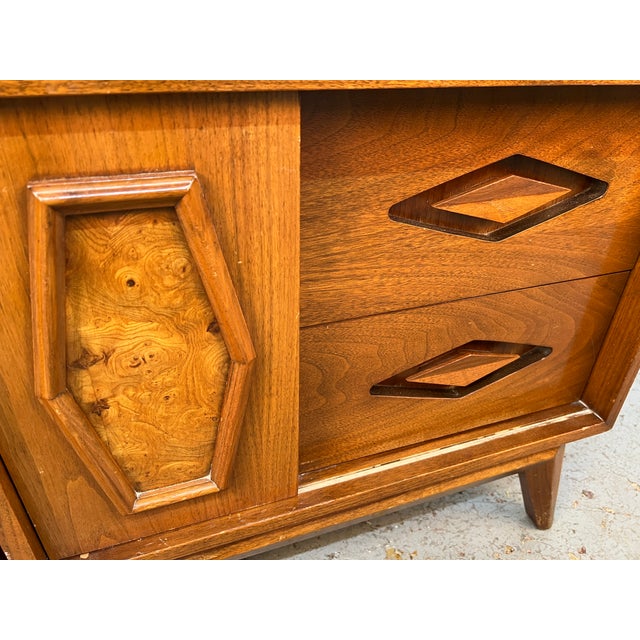 Unique Mid-Century Walnut & Burl Diamond Front Night Stands For Sale - Image 9 of 15