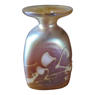 Vintage Robert Held Signed Iridescent Luster Studio Art Glass Triangular Vase For Sale