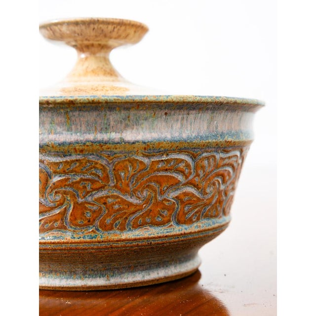 1960s Mid-Century Modern Art Pottery Lidded Bowl Ceramic Vessel Glazed Round Signed Serving Casserole For Sale - Image 10 of 11