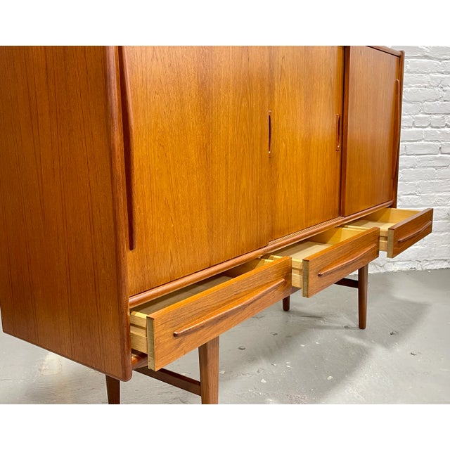 Danish Mid Century Modern Teak Credenza / Sideboard, C. 1960's For Sale - Image 11 of 13