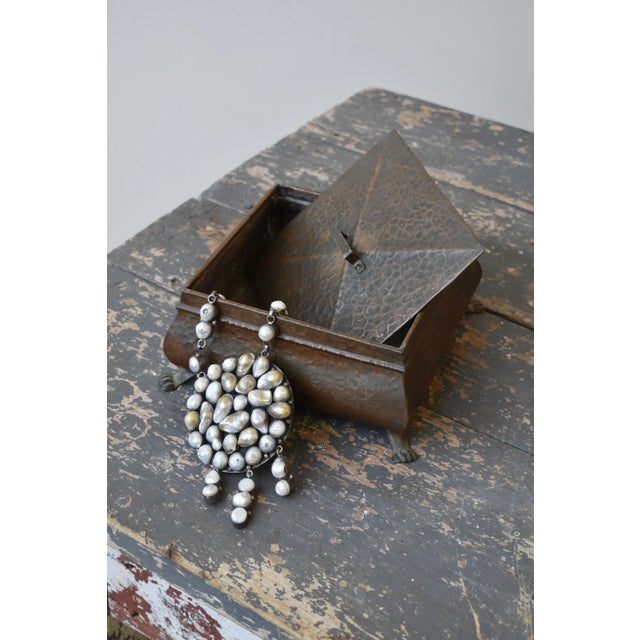 Art Deco Vintage Hammered Copper Lidded Storage Box, Circa 1930s For Sale - Image 3 of 16