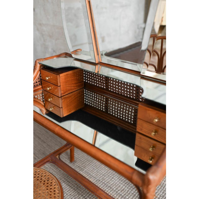 Mid-Century Vanity & Chair in with Brass Details and Side-Panel Mirrors, 1950s, Set of 2 For Sale - Image 4 of 7