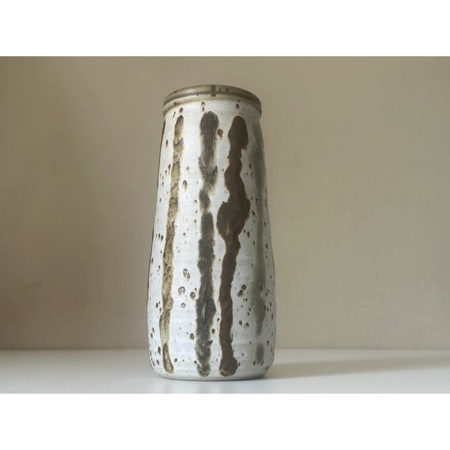Vintage John Swiss Porter Ceramic Vase, 1970s For Sale - Image 14 of 14