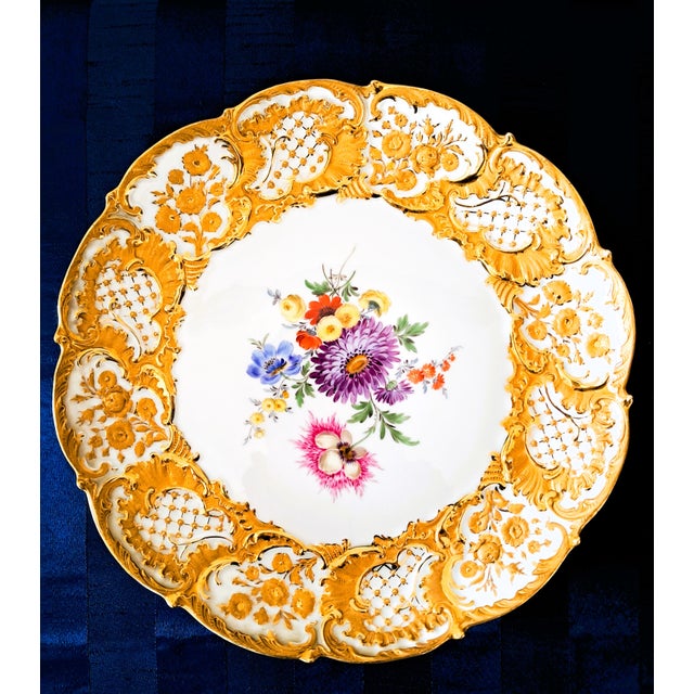 Decorative Bowls in Polychrome Floral Decoration and Gilded Rim from Meissen Porcelain, 1960s, Set of 2 For Sale - Image 16 of 18