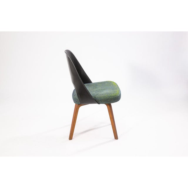 1940s Eero Saarinen for Knoll Model 72 Side Chair (Plb) 1948 Original Knoll Upholstery For Sale - Image 5 of 11