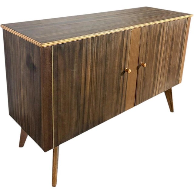 Brown Mid-Century Sideboard in Walnut Veneer from Morris of Glasgow, 1960s For Sale - Image 8 of 9